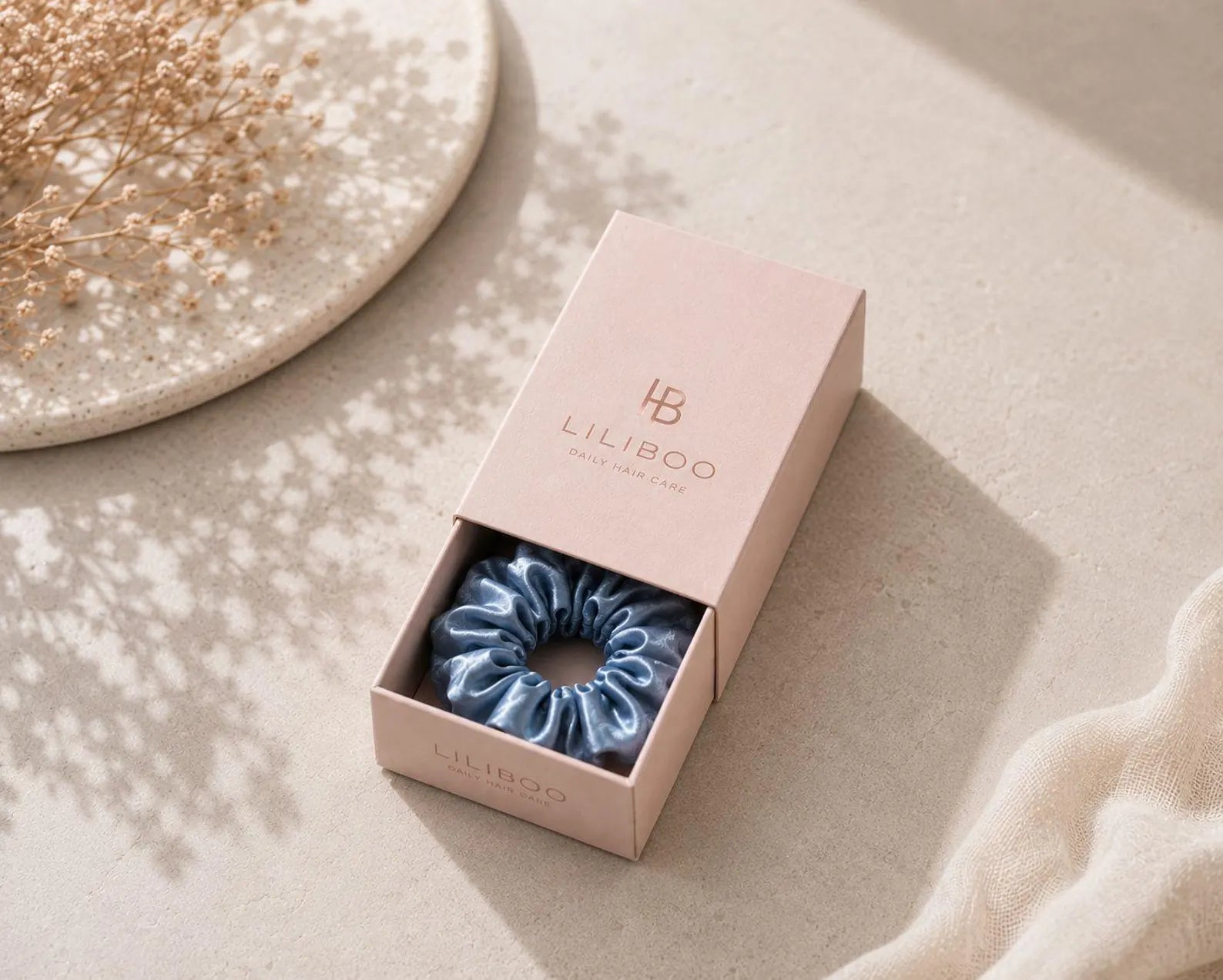 Blue Breeze – Mulberry Silk Scrunchie