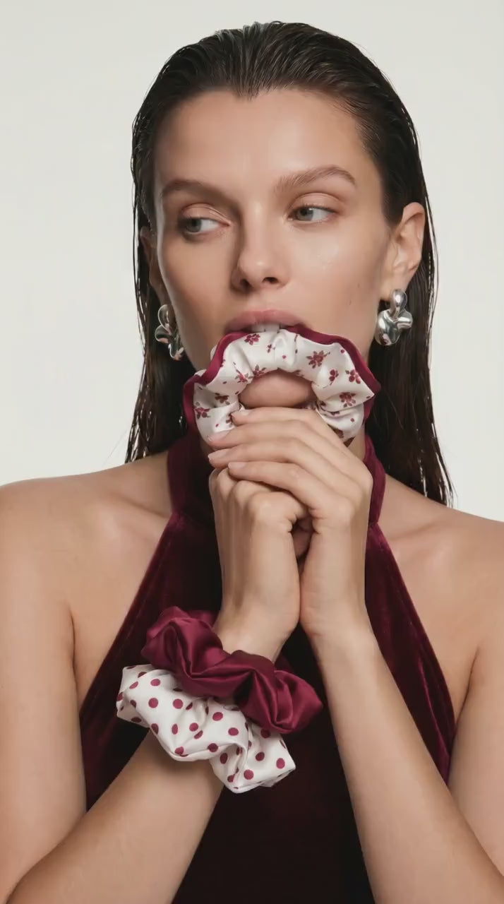 liliboo-burgundy-bloom-main.jpg video