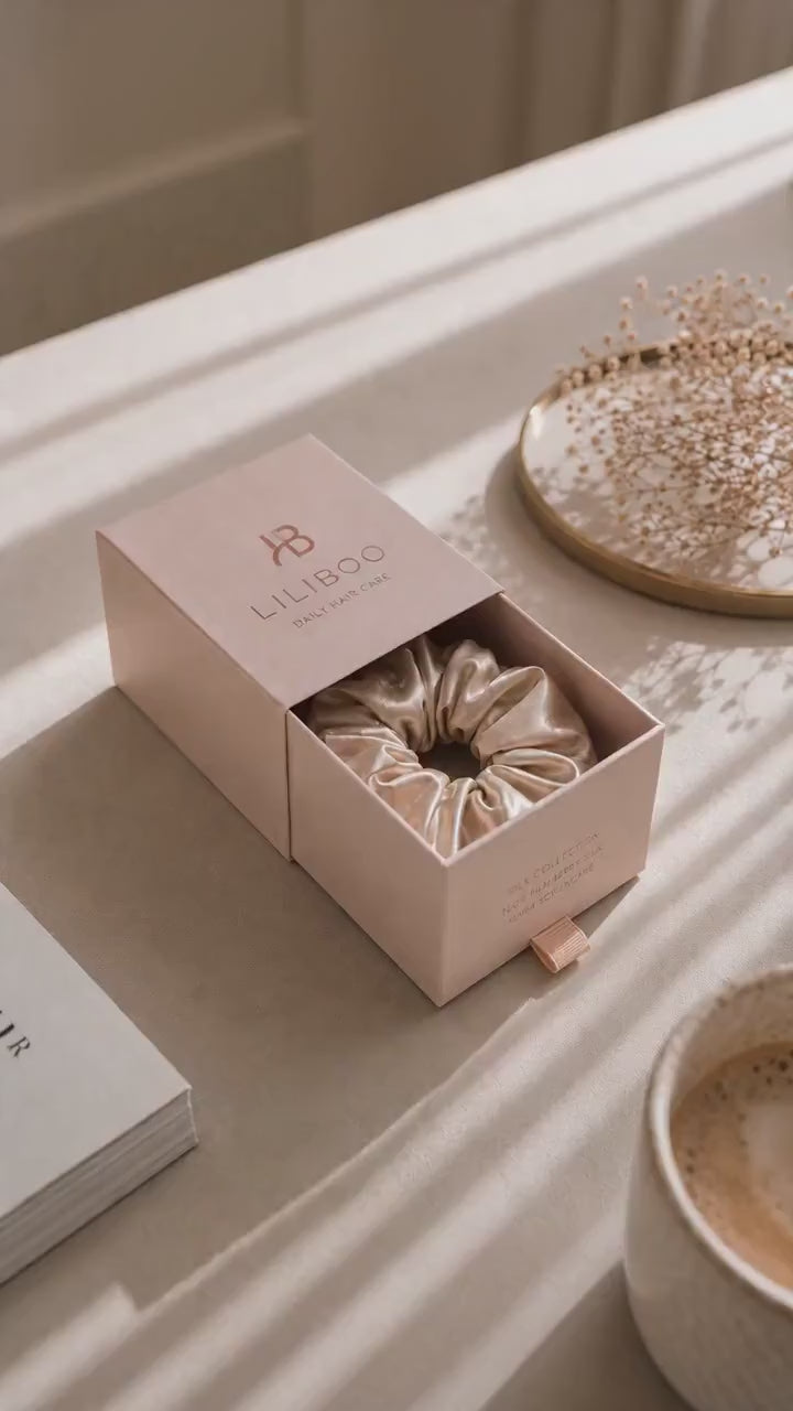 Champagne Mulberry Silk Scrunchie. Video